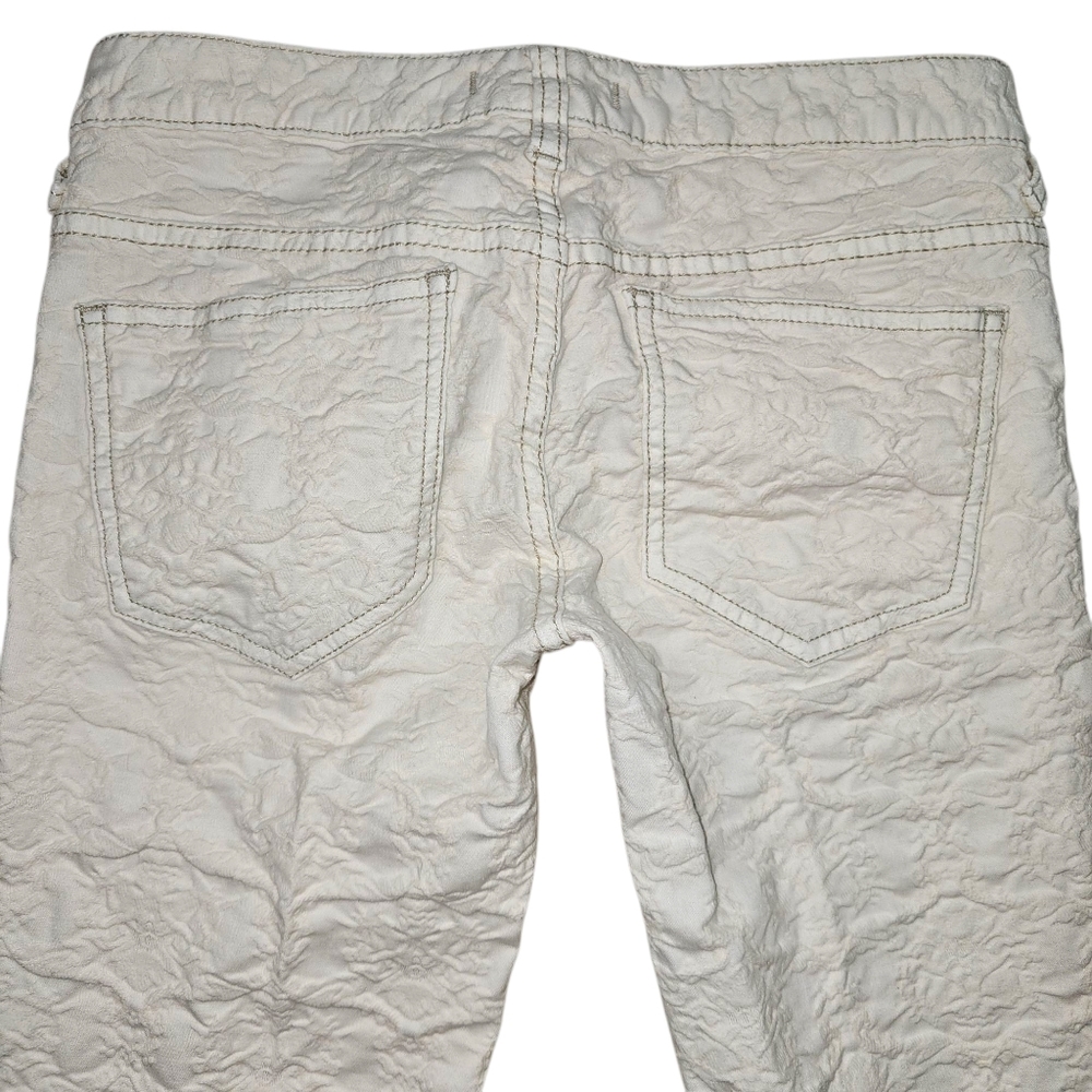 Free People Jaquard Textured Cream Lowrise Jeans In 25 - Picture 5 of 8